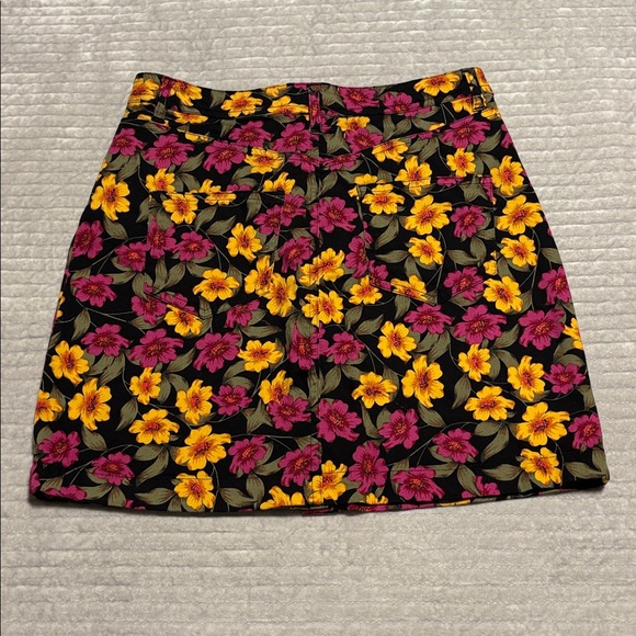 Gianni Bini Black Floral Mini Skirt with Yellow & Pink Flowers - Picture 4 of 7